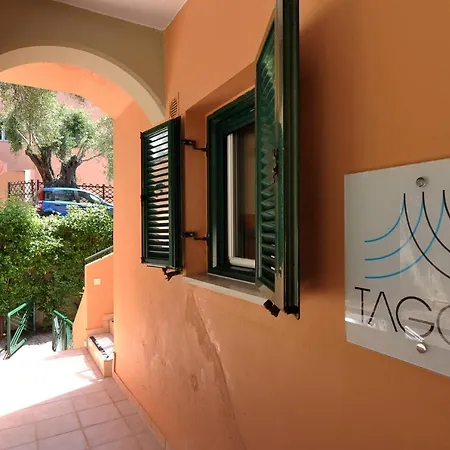 Holiday home Tagoo Beach House Barbati